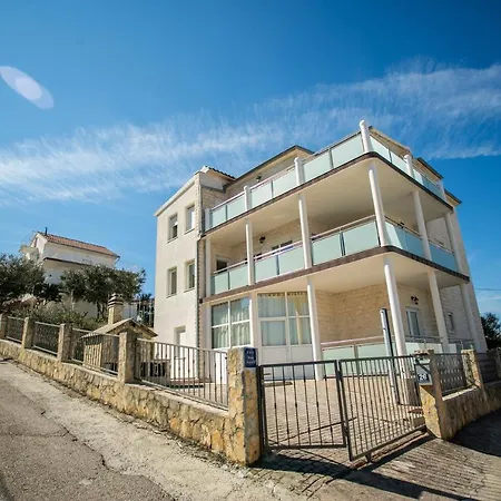 Appartement Spacious 3-bedroom Trogir