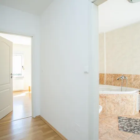 Appartement Spacious 3-bedroom Trogir