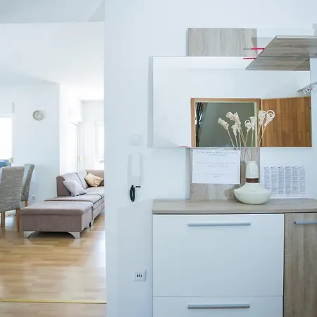 Appartement Spacious 3-bedroom Trogir