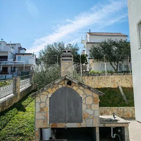 Spacious 3-bedroom Appartement