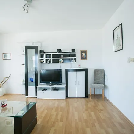 Spacious 3-bedroom Appartement Trogir